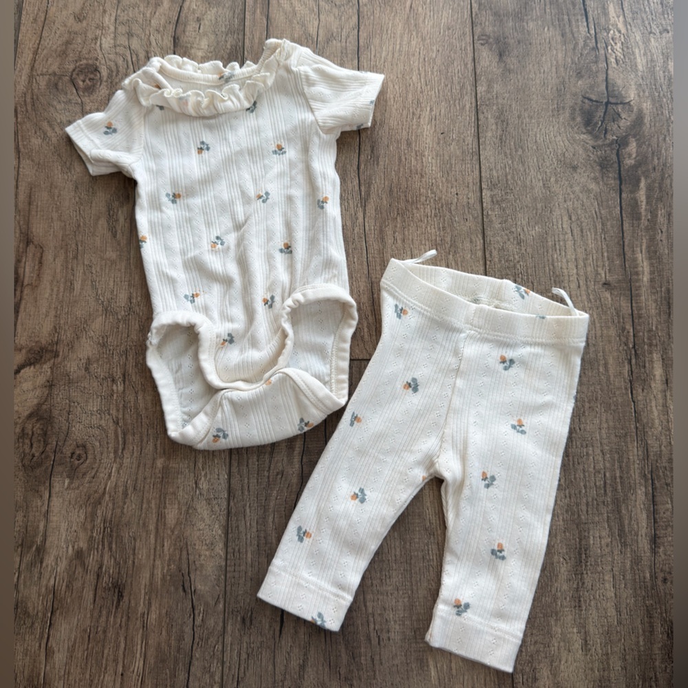 Baby Preemie Beige Bundle - H & M - Picture 6 of 9
